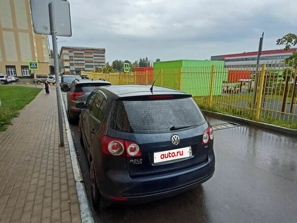 2008 Volkswagen Golf Plus I, синий, 800000 рублей - вид 2