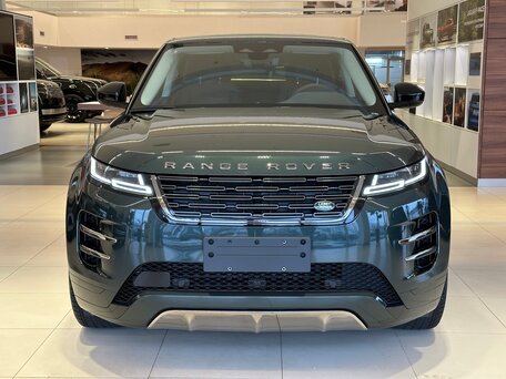 2025 Land Rover Range Rover Evoque P250 MHEV Long II Рестайлинг, зелёный, 6790000 рублей, вид 2