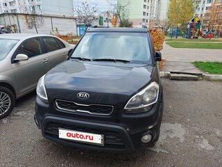 2013 Kia Soul I Рестайлинг, чёрный, 800000 рублей, вид 2
