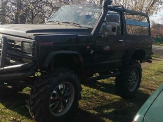 1988 Nissan Patrol III (K160, K260), чёрный, 1500000 рублей, вид 2