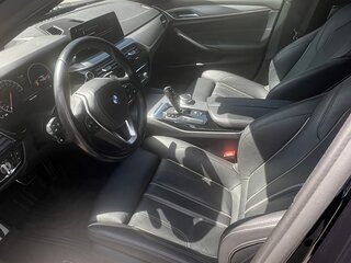 2019 BMW 5 серии 523i VII (G30/G31/G38), чёрный, 3650000 рублей, вид 5