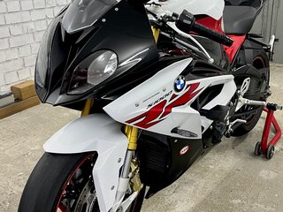 2017 BMW S 1000 RR, белый, 1595000 рублей, вид 2