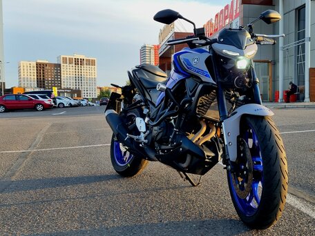 2021 Yamaha MT-03, синий, 500000 рублей, вид 3