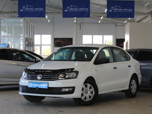 2015 Volkswagen Polo V, белый - вид 2