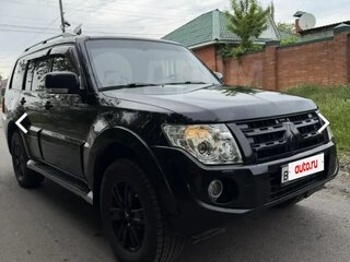 2011 Mitsubishi Pajero IV Рестайлинг 1, чёрный, 2000000 рублей, вид 4
