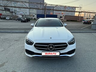 2020 Mercedes-Benz E-Класс 250 V (W213, S213, C238) Рестайлинг, белый, 4250000 рублей, вид 3