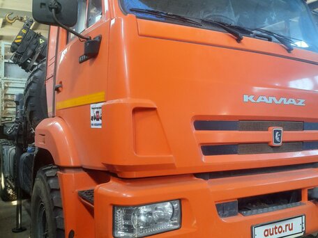 2018 КамАЗ 43118, оранжевый, 7000000 рублей, вид 1