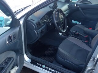 2003 Skoda Octavia I (A4) Рестайлинг, серый, 550000 рублей, вид 5