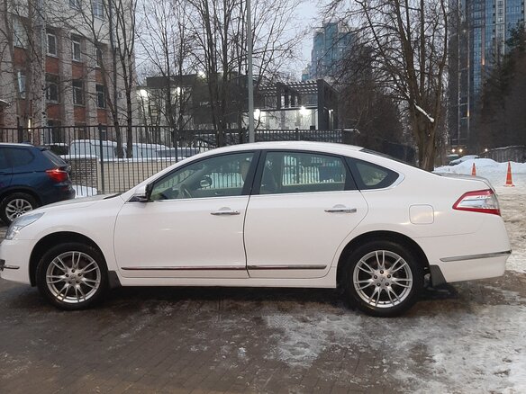 2012 Nissan Teana II (J32) Рестайлинг, белый, 1650000 рублей - вид 5