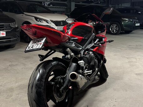 2016 Triumph Daytona 675, красный, 590000 рублей, вид 5