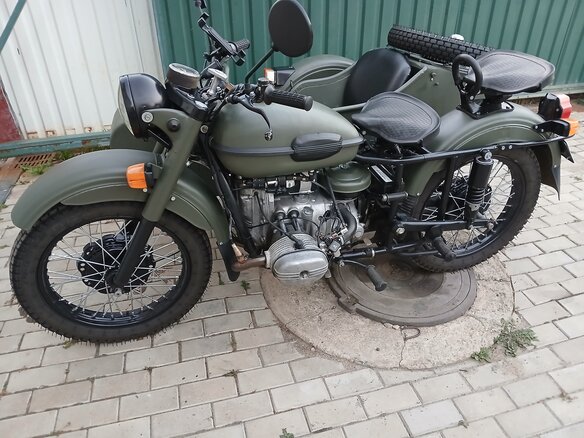 1982 Урал M-67, зелёный, 370000 рублей