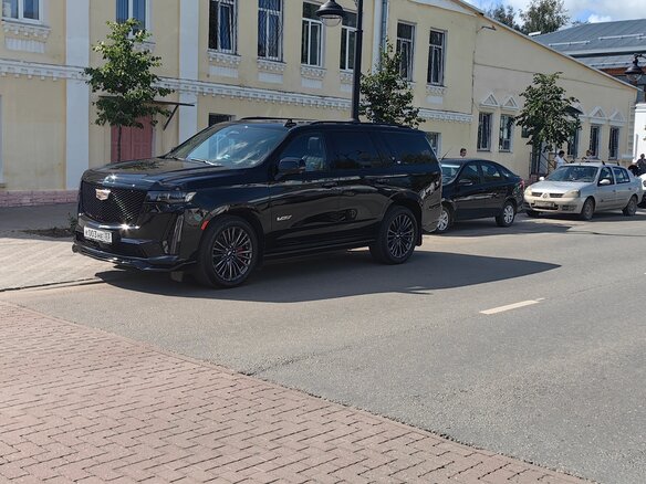 2022 Cadillac Escalade-V I, чёрный, 17300000 рублей - вид 9