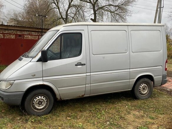 2005 Mercedes-Benz Sprinter, серебристый, 700000 рублей - вид 1