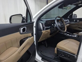 2024 Kia Sorento IV Рестайлинг, белый, 4400000 рублей, вид 5