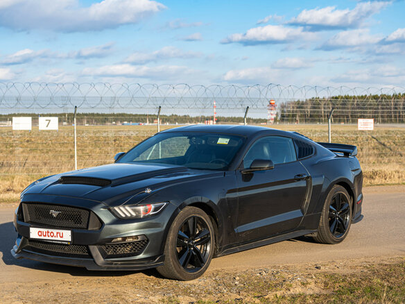 2016 Ford Mustang VI, зелёный