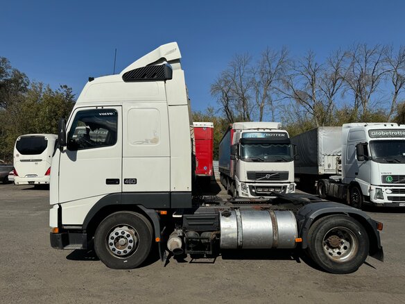 2001 Volvo FH, белый, 2390000 рублей - вид 6