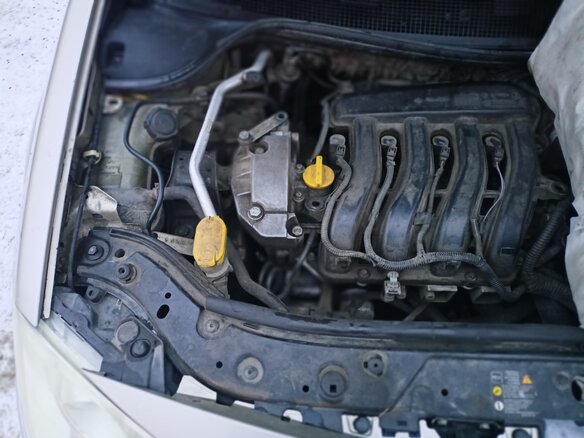 2006 Renault Megane II Рестайлинг, бежевый, 300000 рублей - вид 7