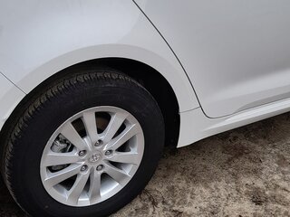 2019 Toyota Corolla XII (E210), белый, 2300000 рублей, вид 3