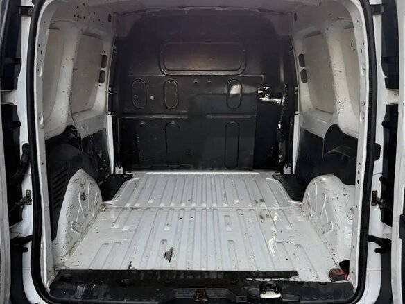 2013 Renault Kangoo, белый, 650000 рублей - вид 7