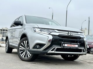 2020 Mitsubishi Outlander III Рестайлинг 3, серебристый, 2165073 рублей, вид 2