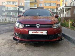 2014 Volkswagen Polo V, красный, 650000 рублей, вид 1