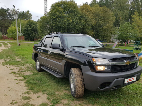 2003 Chevrolet Avalanche I, чёрный - вид 1