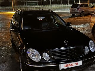 2004 Mercedes-Benz E-Класс 270 III (W211, S211), чёрный, 800000 рублей, вид 4