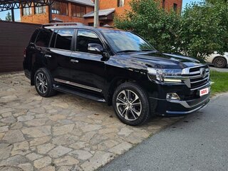 2019 Toyota Land Cruiser 200 Series Рестайлинг 2, чёрный, 10300000 рублей, вид 3