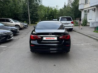 2016 Infiniti Q70 I Рестайлинг, чёрный, 2500000 рублей, вид 4