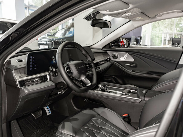 2025 Chery Arrizo 8, чёрный - вид 7