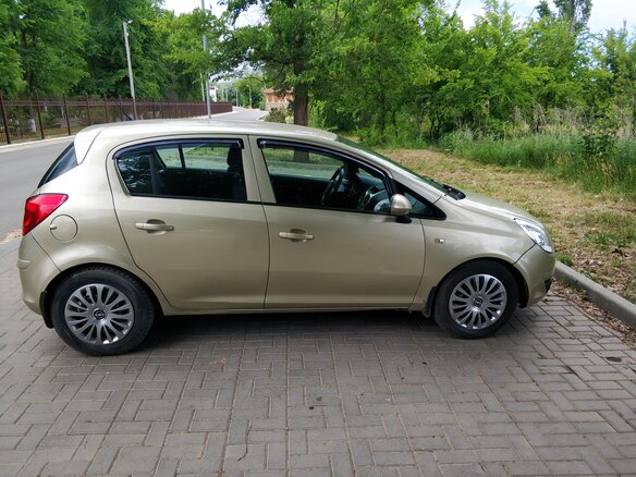 2008 Opel Corsa D, серебристый, 585000 рублей - вид 5