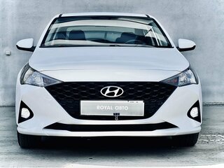 2020 Hyundai Solaris II Рестайлинг, белый, 1600000 рублей, вид 2