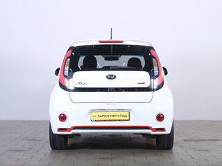 2018 Kia Soul II Рестайлинг, белый, 1569000 рублей, вид 5