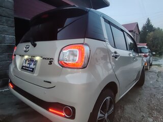 2017 Toyota Passo III, бежевый, 1015000 рублей, вид 3