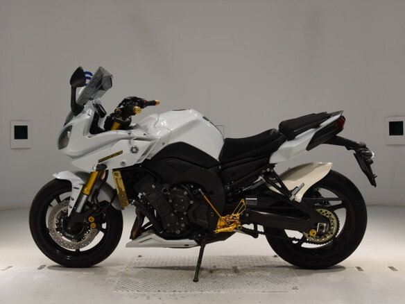 2014 Yamaha FZ8, белый, 600000 рублей - вид 2