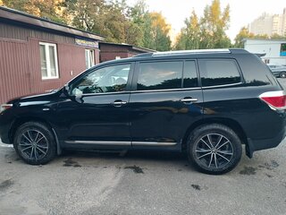2011 Toyota Highlander II (XU40) Рестайлинг, чёрный, 2500000 рублей, вид 5