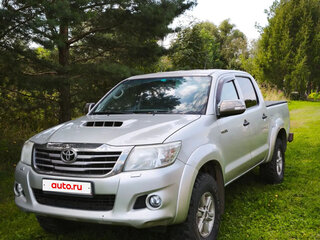 2014 Toyota Hilux VII Рестайлинг, серебристый, 1700000 рублей, вид 3