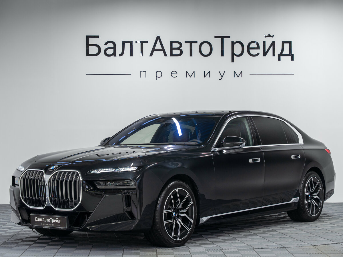 Открыть фотографии: BMW 7 серии VII (G70)