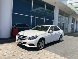 2013 Mercedes-Benz E-Класс 200 IV (W212, S212, C207) Рестайлинг, белый, 2500000 рублей, вид 2