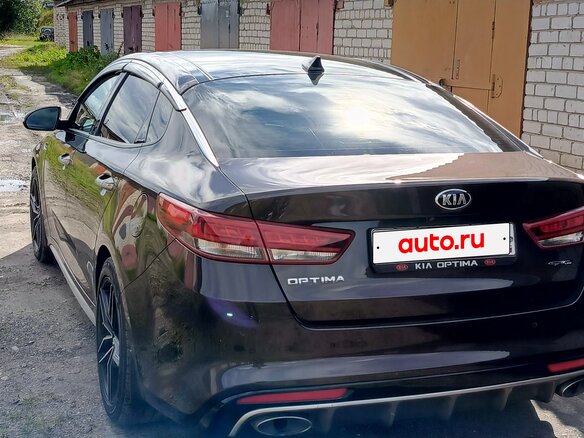 2017 Kia Optima IV, коричневый - вид 11