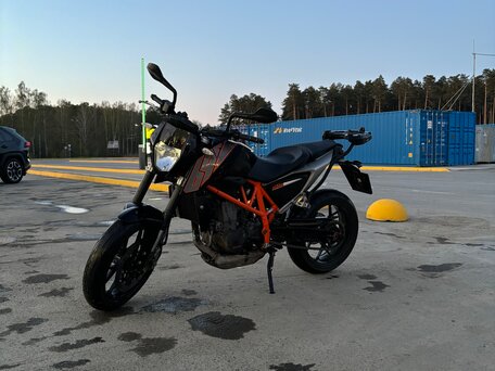 2013 KTM 690 Duke, чёрный, 430000 рублей, вид 1