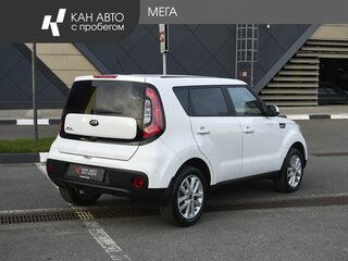 2018 Kia Soul II Рестайлинг, белый, 1299000 рублей, вид 2