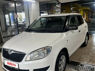 2013 Skoda Fabia II Рестайлинг, белый, 655000 рублей, вид 1