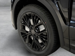 2026 Lynk & Co 01 I Рестайлинг 2, чёрный, 3690000 рублей, вид 4