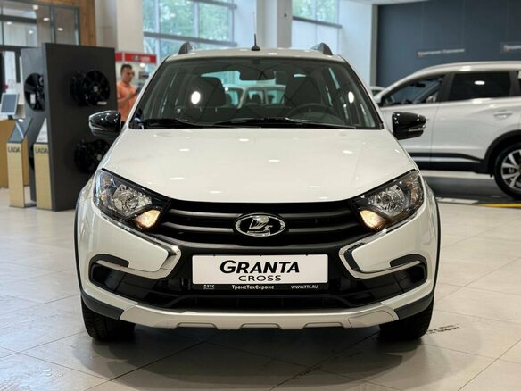 2026 Lada (ВАЗ) Granta Cross I Рестайлинг, белый - вид 1