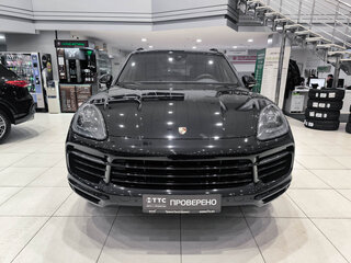 2019 Porsche Cayenne III, чёрный, 6250000 рублей, вид 2