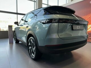 2026 Omoda C7, зелёный, 3299000 рублей, вид 3