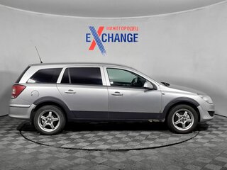 2011 Opel Astra H Рестайлинг, серебристый, 434610 рублей, вид 4