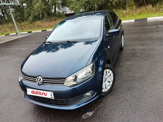 2015 Volkswagen Polo V, синий, 860000 рублей, вид 2