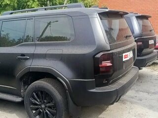 2024 Toyota Land Cruiser 76 70 Series Рестайлинг 2, чёрный, 9500000 рублей, вид 3